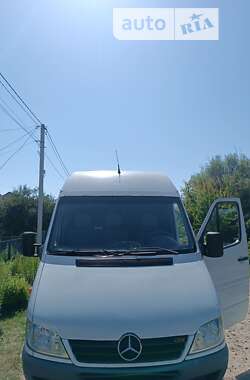 Вантажопасажирський фургон Mercedes-Benz Sprinter 2005 в Ковелі