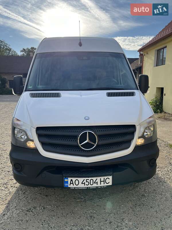 Микроавтобус Mercedes-Benz Sprinter 2015 в 