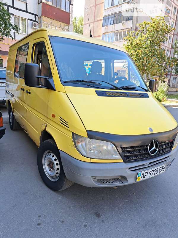 Микроавтобус Mercedes-Benz Sprinter 2000 в Запорожье фото 5 Микроавтобус Mercedes-Benz Sprinter 2000 в Запорожье