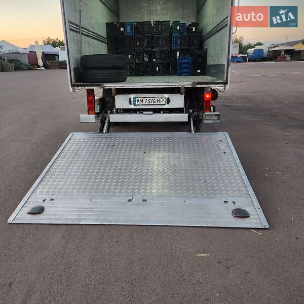 Вантажний фургон Mercedes-Benz Sprinter 2006 в Житомирі