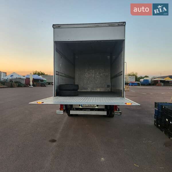 Вантажний фургон Mercedes-Benz Sprinter 2006 в Житомирі