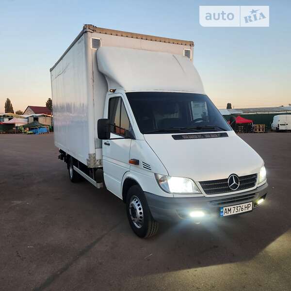 Вантажний фургон Mercedes-Benz Sprinter 2006 в Житомирі