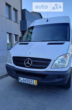 Вантажний фургон Mercedes-Benz Sprinter 2008 в Івано-Франківську