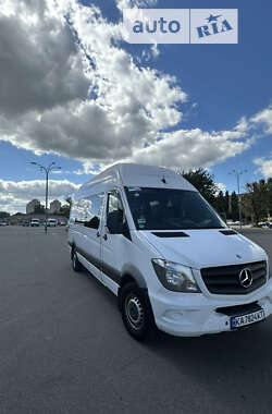 Вантажопасажирський фургон Mercedes-Benz Sprinter 2017 в Києві