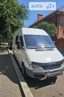 Вантажопасажирський фургон Mercedes-Benz Sprinter 2005 в Одесі