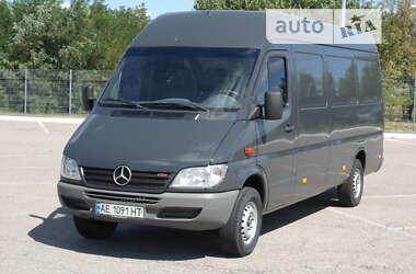 Вантажний фургон Mercedes-Benz Sprinter 2005 в Дніпрі