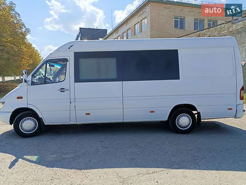 Другие грузовики Mercedes-Benz Sprinter 2005 в Городке