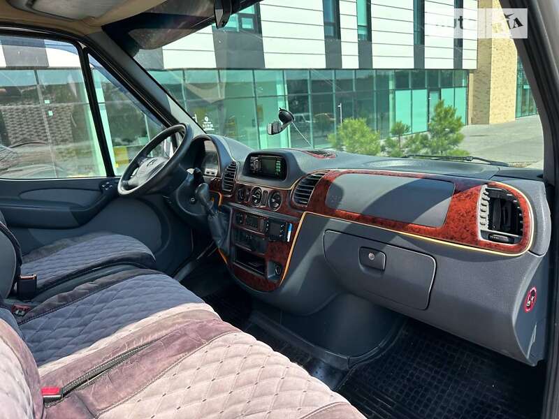 Микроавтобус Mercedes-Benz Sprinter 2004 в Хмельницком фото 16 Микроавтобус Mercedes-Benz Sprinter 2004 в Хмельницком