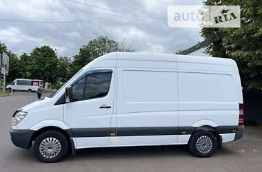 Грузовой фургон Mercedes-Benz Sprinter 2012 в 