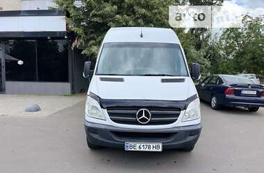 Грузовой фургон Mercedes-Benz Sprinter 2012 в 