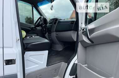Грузовой фургон Mercedes-Benz Sprinter 2012 в 