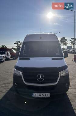 Вантажний фургон Mercedes-Benz Sprinter 2020 в Чернівцях