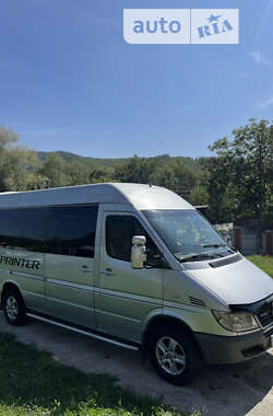 Вантажопасажирський фургон Mercedes-Benz Sprinter 2003 в Косові