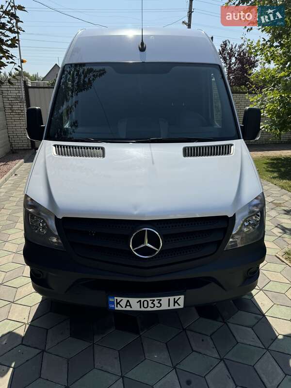 Вантажний фургон Mercedes-Benz Sprinter 2017 в Одесі фото 2 Вантажний фургон Mercedes-Benz Sprinter 2017 в Одесі
