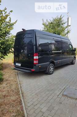 Мікроавтобус Mercedes-Benz Sprinter 2015 в Києві