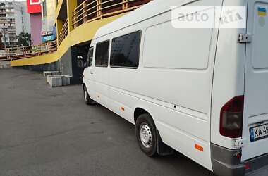 Грузопассажирский фургон Mercedes-Benz Sprinter 2004 в Киеве