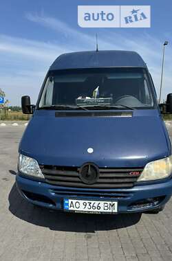 Грузовой фургон Mercedes-Benz Sprinter 2004 в Ровно