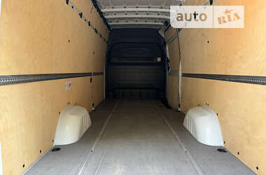 Грузовой фургон Mercedes-Benz Sprinter 2023 в 