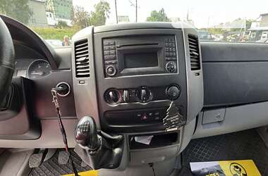 Грузовой фургон Mercedes-Benz Sprinter 2013 в 