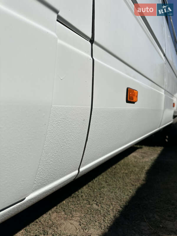 Туристический / Междугородний автобус Mercedes-Benz Sprinter 2005 в Харькове