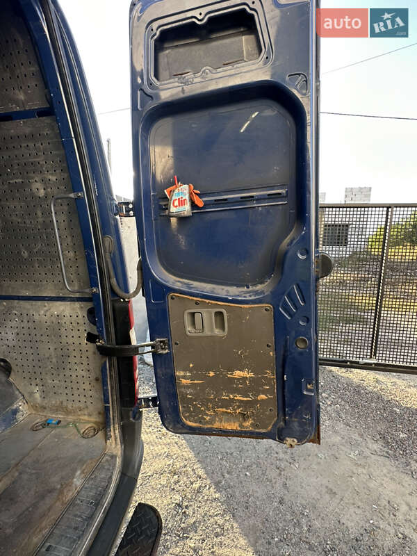 Грузовой фургон Mercedes-Benz Sprinter 2011 в Киеве фото 8 Грузовой фургон Mercedes-Benz Sprinter 2011 в Киеве