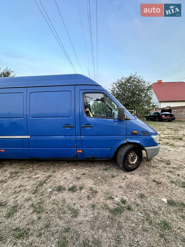 Микроавтобус Mercedes-Benz Sprinter 2004 в Чернигове фото 6 Микроавтобус Mercedes-Benz Sprinter 2004 в Чернигове