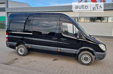 Mercedes-Benz Sprinter 2011