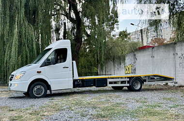 Эвакуатор Mercedes-Benz Sprinter 2012 в Виннице