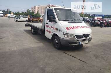 Евакуатор Mercedes-Benz Sprinter 2002 в Львові