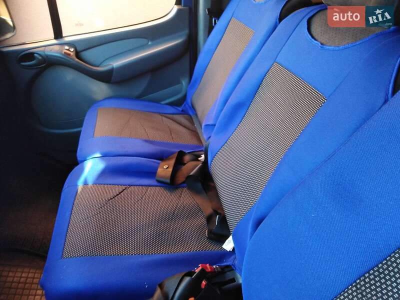 Мікроавтобус Mercedes-Benz Sprinter 2005 в Ужгороді