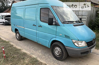 Вантажний фургон Mercedes-Benz Sprinter 2004 в Немирові