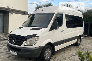 Микроавтобус Mercedes-Benz Sprinter 2012 в Черновцах