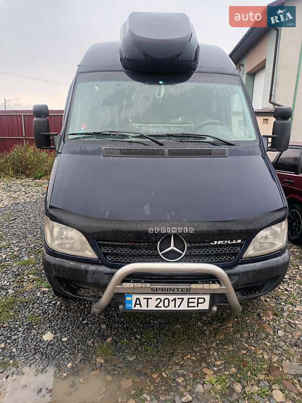 Мікроавтобус Mercedes-Benz Sprinter 2004 в Калуші