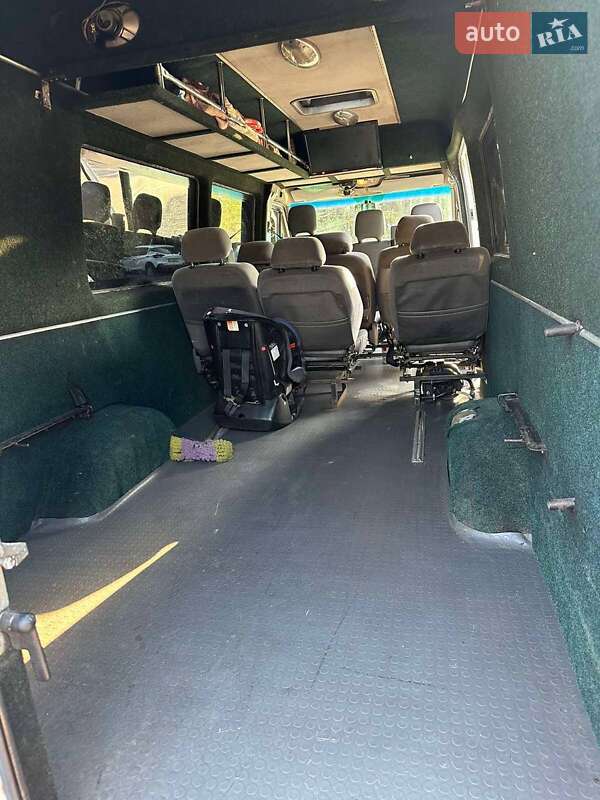 Микроавтобус Mercedes-Benz Sprinter 2006 в Ужгороде