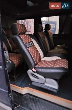 Микроавтобус Mercedes-Benz Sprinter 2005 в 