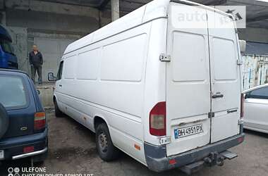 Грузовой фургон Mercedes-Benz Sprinter 2004 в 
