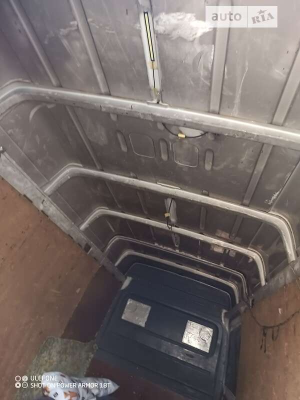 Грузовой фургон Mercedes-Benz Sprinter 2004 в Овидиополе