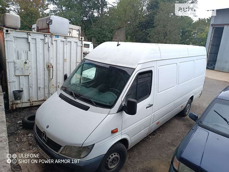 Грузовой фургон Mercedes-Benz Sprinter 2004 в Овидиополе