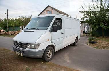 Вантажний фургон Mercedes-Benz Sprinter 1999 в Коропі