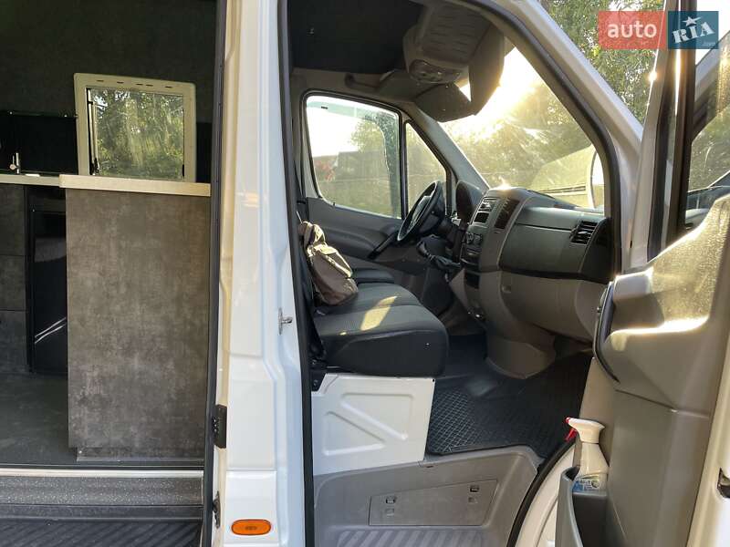 Дом на колесах Mercedes-Benz Sprinter 2011 в Ужгороде