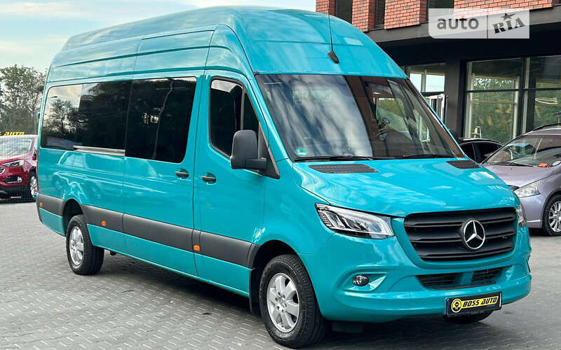 Mercedes-Benz Sprinter 2021