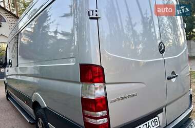 Вантажопасажирський фургон Mercedes-Benz Sprinter 2013 в Києві