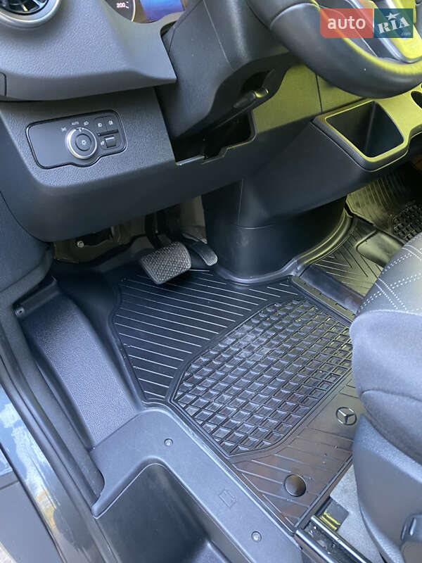 Вантажний фургон Mercedes-Benz Sprinter 2022 в Івано-Франківську