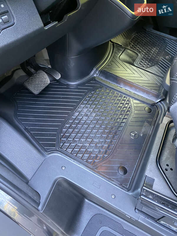 Вантажний фургон Mercedes-Benz Sprinter 2022 в Івано-Франківську