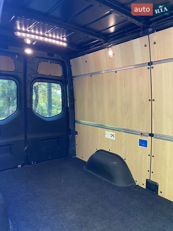 Вантажний фургон Mercedes-Benz Sprinter 2022 в Івано-Франківську