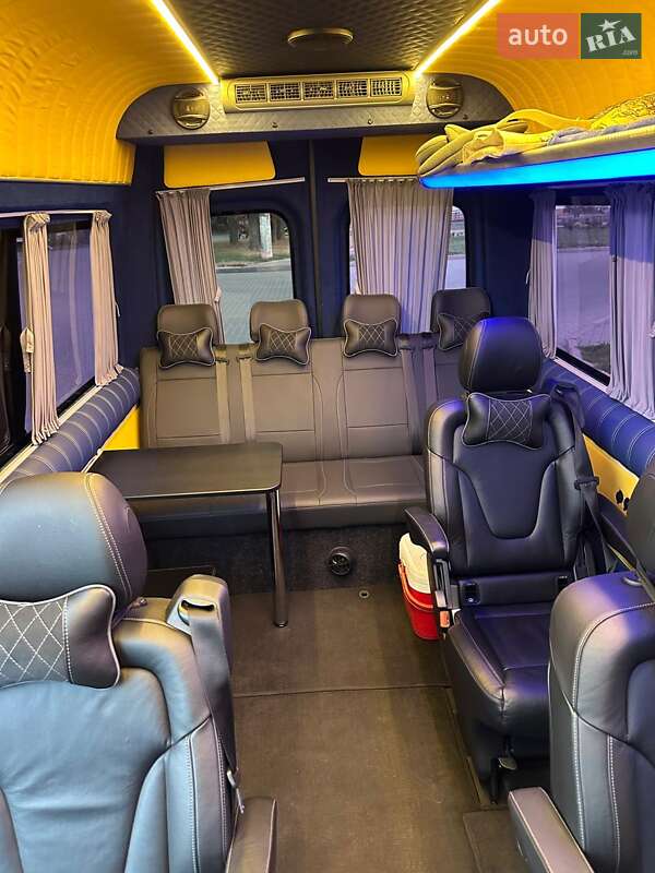 Микроавтобус Mercedes-Benz Sprinter 2019 в Киеве