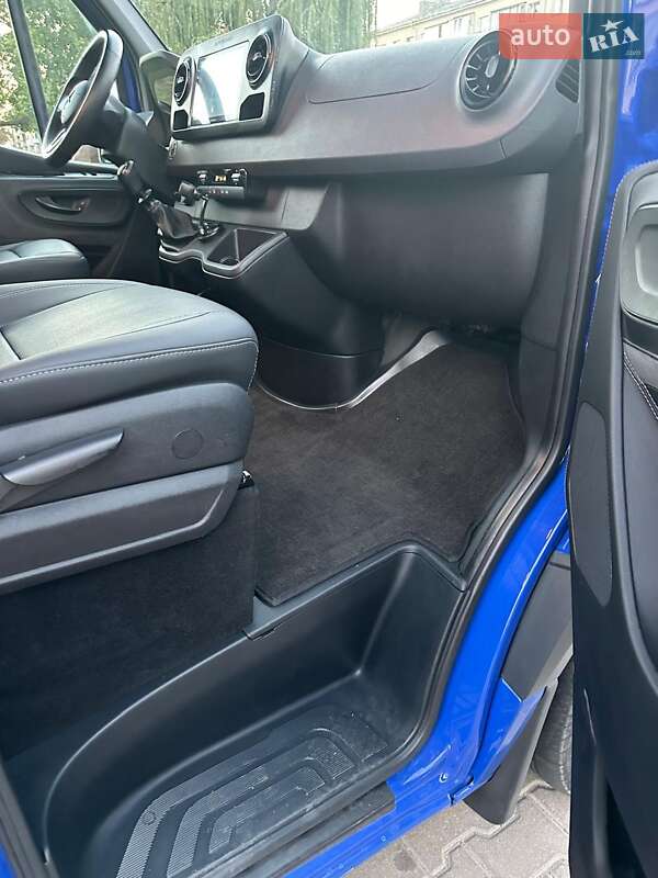 Микроавтобус Mercedes-Benz Sprinter 2019 в Киеве