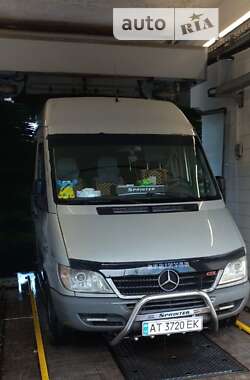 Микроавтобус Mercedes-Benz Sprinter 2005 в Бурштыне