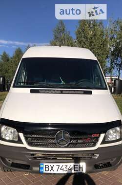 Вантажний фургон Mercedes-Benz Sprinter 2006 в Хмельницькому