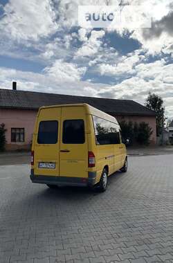 Грузопассажирский фургон Mercedes-Benz Sprinter 2001 в Косове